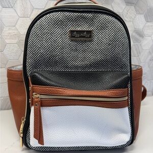 Itzy Ritzy Black White and Brown Herringbone Diaper Backpack